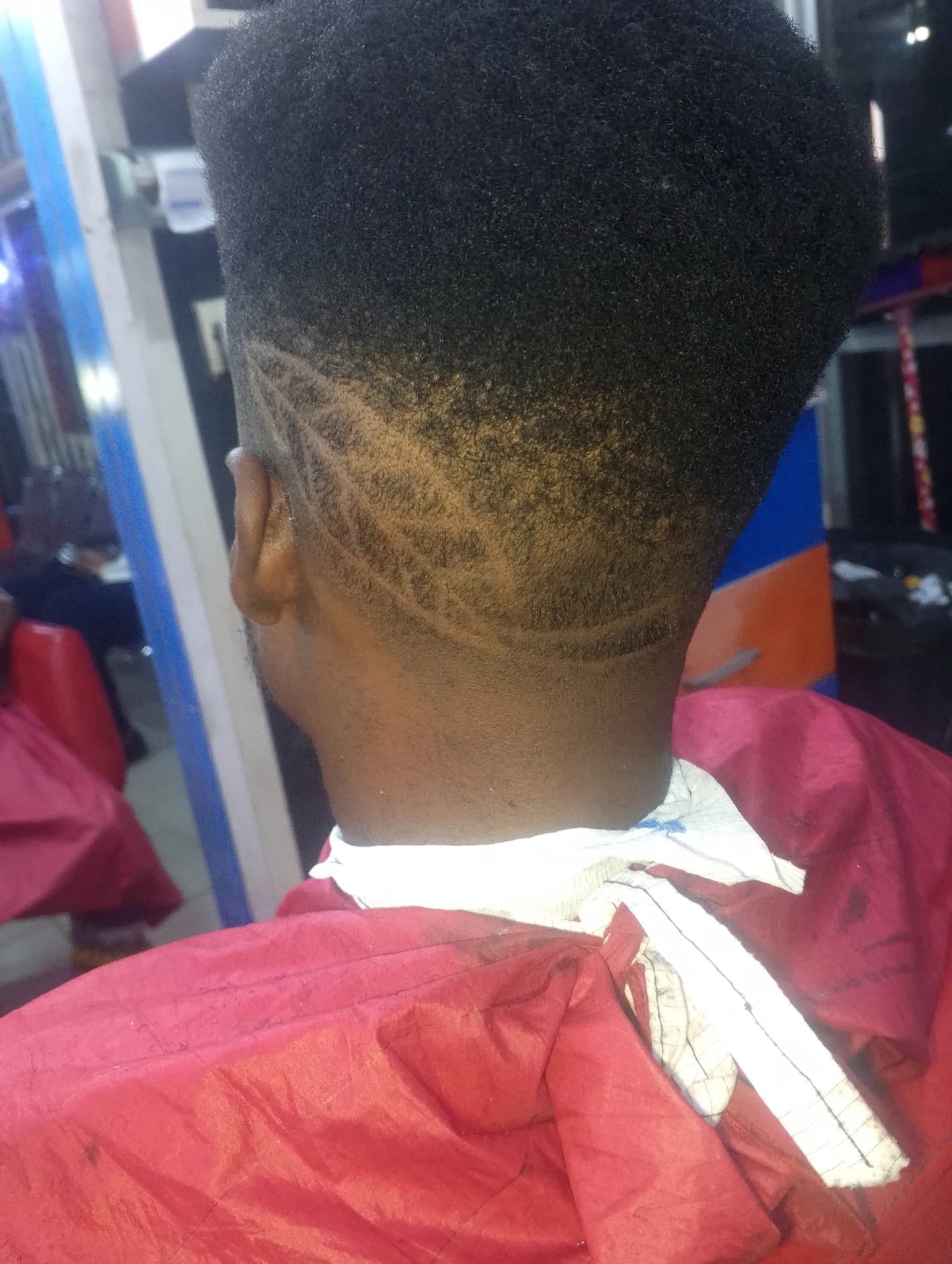 Classic hair cut for kings and queens