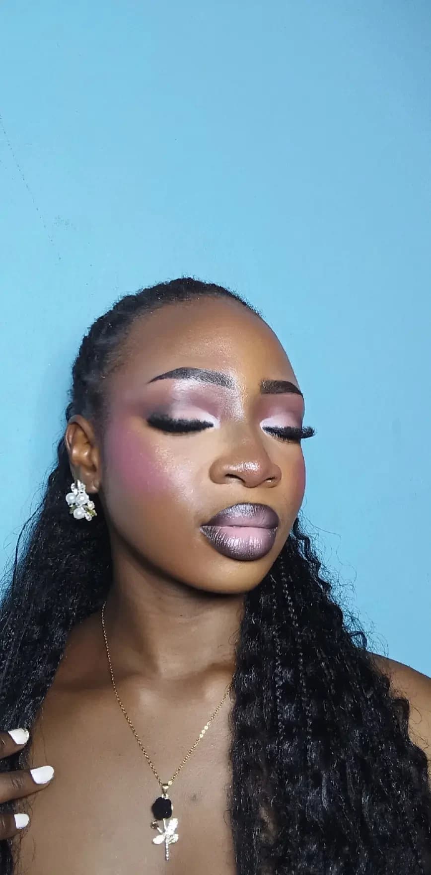 Soft and seamless glam session