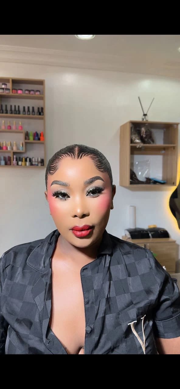 OEBOGLAM