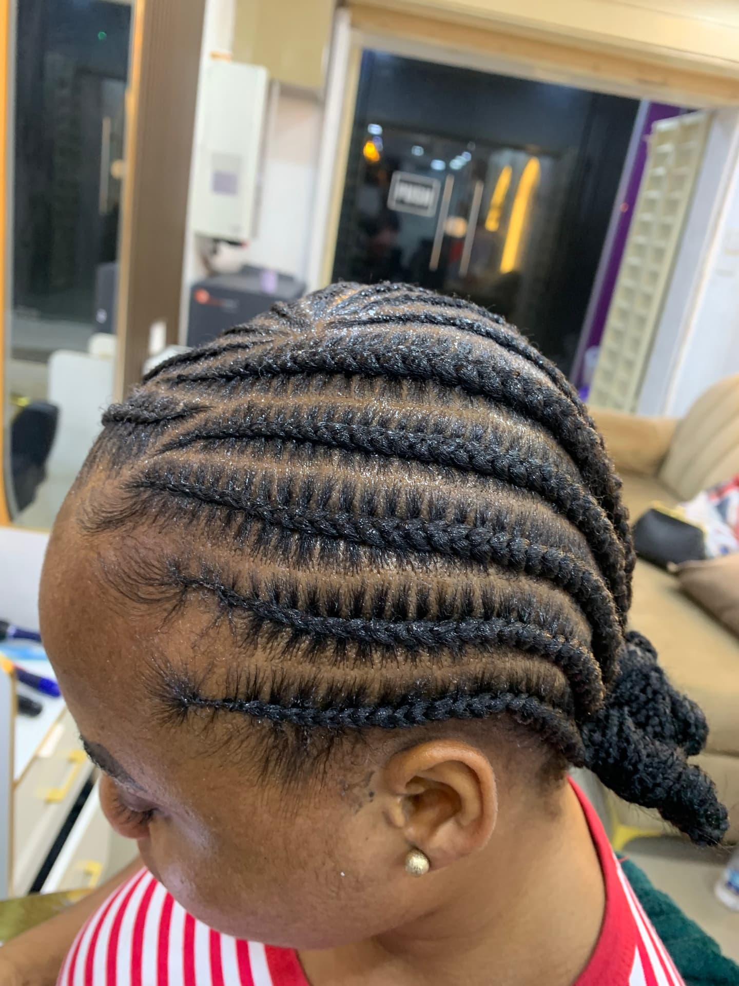 FOLLICLE & FLAIR profile